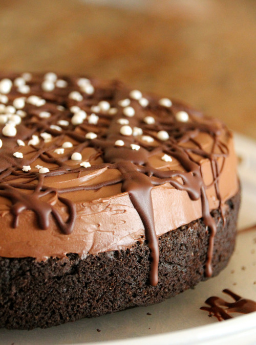 veganinspo:  Vegan Triple Chocolate Mousse Cake