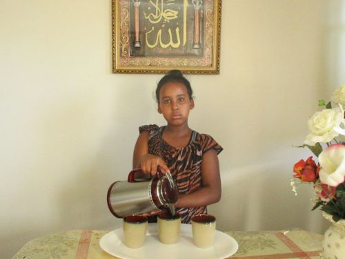 papayagyal: Somali Girlhood Photography by Kinsi Moon featuring Mandeeq Barkhad  IG: kinsimoon
