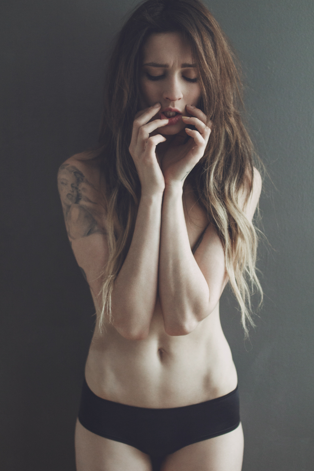b-authentique:  Malissa Otting (interview) Keep reading 