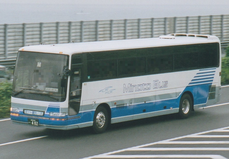 ナンバー：静岡200か・402会社名：ミナト観光バス車種：日野　セレガFD型式：KC-RU3FSCB撮影場所：東名高速　由比PA付近撮影日：不明