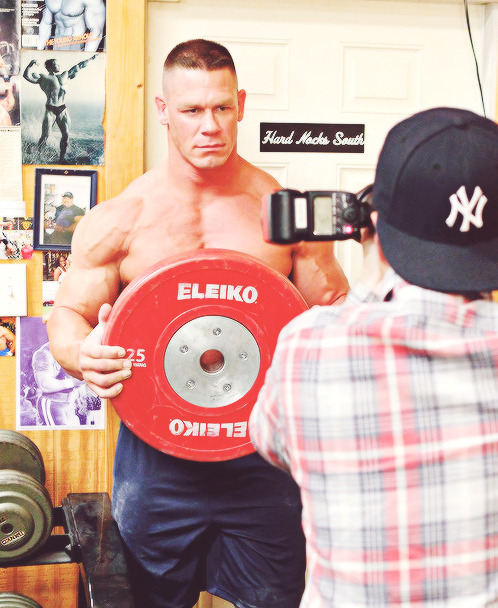He should have just taken a picture without the shorts and with the weight blocking him! Would have made a lot more money! =)