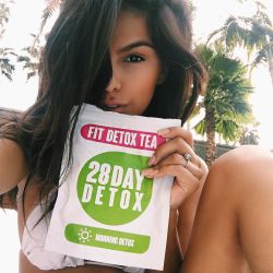Part of my daily routine ☀️ @fitdetoxteatox
