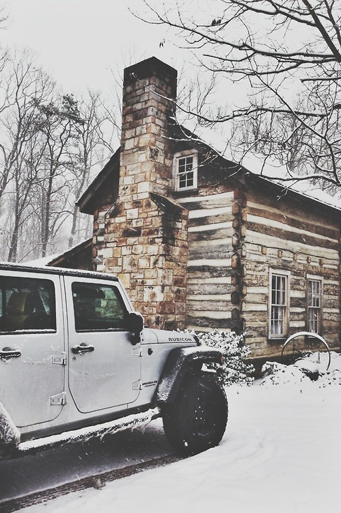 LUXURY AND COCAINE