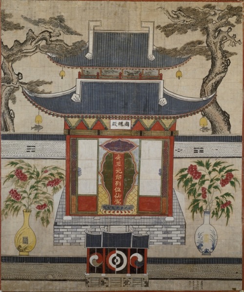 Until fairly recently, all upper-class Koreans maintained domestic shrines that were used for paying