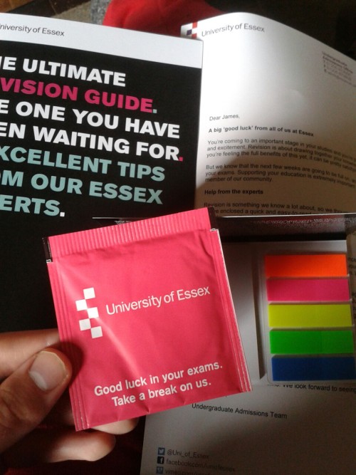 xoxo-gossip-gay:xoxo-gossip-gay:My offer just sent me an adorable revision guide and I think it incl