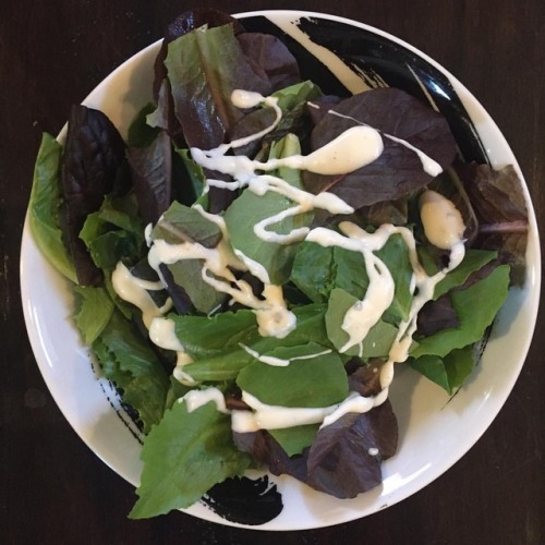 Today’s lunch! Lettuce, buttermilk ranch…. . . . #salad #buttmilkranch #lowcarb #lowcar