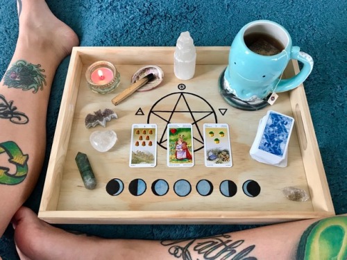 starborn-witch: I made a portable altar for low spoons days when I’m stuck in bed ☾