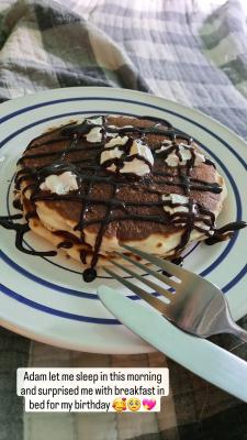 Sex katiiie-lynn:Chocolate pancakes for breakfast pictures