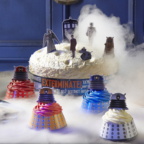 doctorwho:There are new Doctor Who-related cake and candy moulds.Out of Lakeland in the UK.We are pu