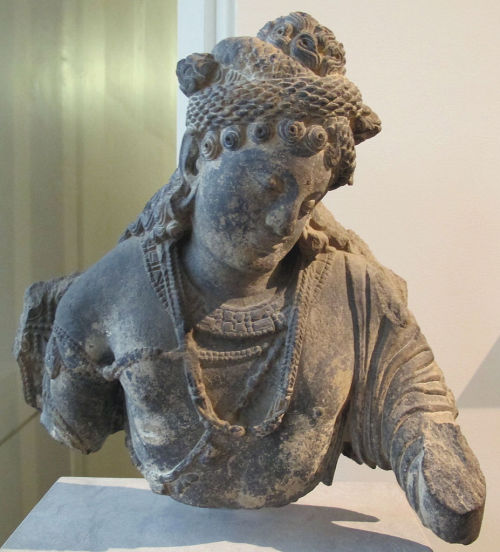 Fragment from a Bodhisattva statue from Kandahar in Afghanistan, 1st-3rd century
