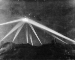 nosleepparanormal:  On February 24, 1942 in Los Angeles, the air raid sirens began to go off. Many believed that the United States is experiencing another attack from Japan and we were ready to go. A complete blackout was fired as the 37th Coast Artillery