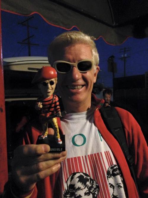dykevanian:Someone posted a picture of Captain w/ his bobble head @ Alex’s Bar where I first met him