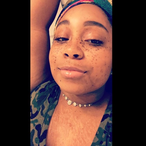 shaethebanana:  Hi friends