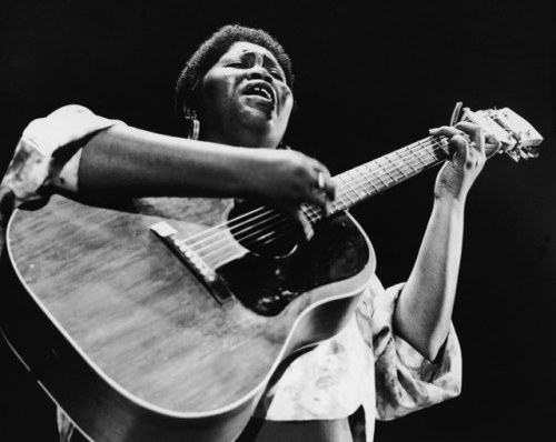 ODETTAThe future icon was born Odetta Holmes in Birmingham, Alabama in 1930. She was classically tra