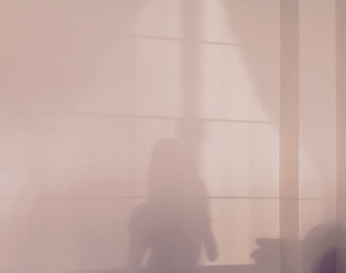 rosedork:here’s me looking ethereal w/ the shadows edit: this was posted on 24th july aka my bday, y