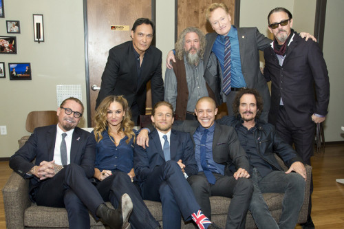 iamrusso:  such an amazing cast.