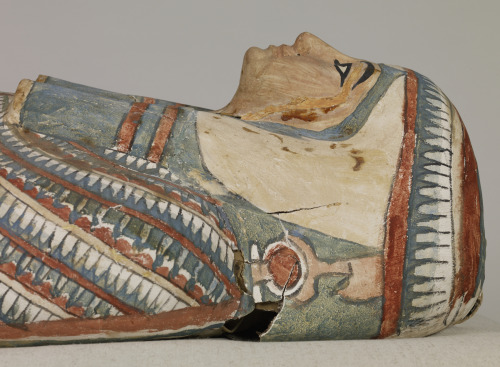 Egyptian mummy and painted cartonnage of an unknown woman. From Deir el-Bahri, dates to between