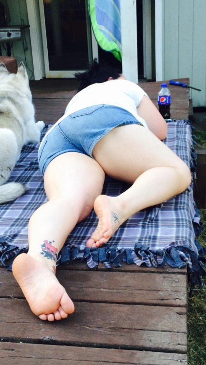 BBw's, Ssbbws, Tgirls,feet Matures And What Ever