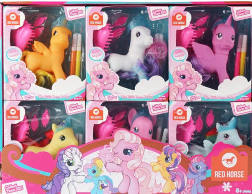 There’s so much to enjoy here.G3.5 Pinkie Pie and friends, just chillin’six ponies based