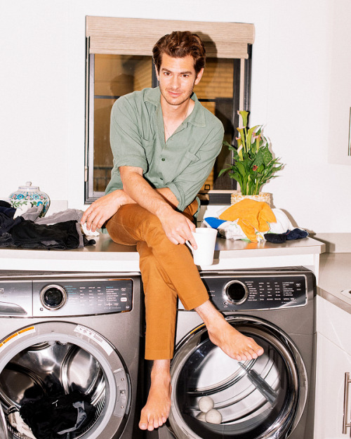 gaybuckybarnes:ANDREW GARFIELD photographed by Alana Paterson for New York Times