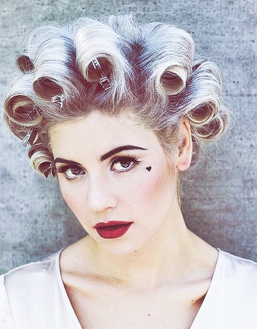 pinkerthansheperdsdelight:  THE FAMILY JEWELS // ELECTRA HEART // FROOT 