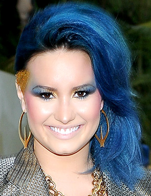 Porn Pics makeupproject:demi lovato: “relax with