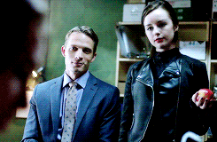 Kacey Rohl As Marina Andrieski In Episode 1x02: The Source Of Magic Of The Magicians (2016 -) 