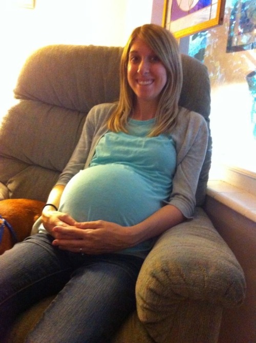pregabello:  Full-term…  40 Weeks Pregnant