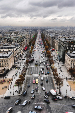 mistergoodlife:  Avenue des Champs-Élysées • Mr.