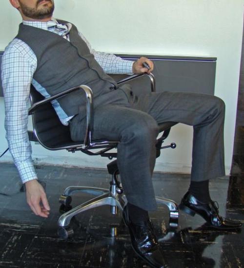 bootslaveboyusa:  Your boss telling you to crawl on the floor over to his dress shoes and lick them clean, soles and all.  Then you’ll serve as the footstool face for his stinking sweaty smelly dress socked feet.  And you do it.  Fucking faggot.