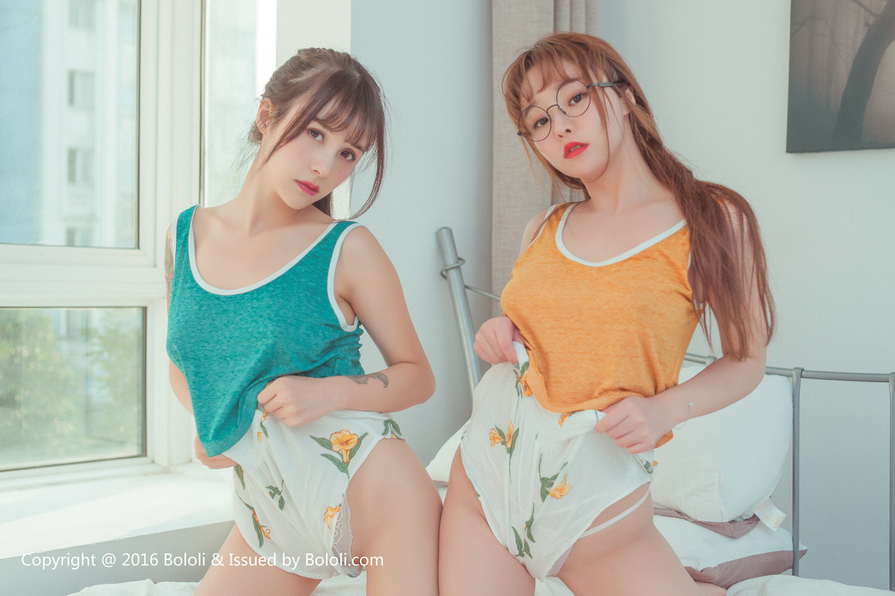 forchi:  柳侑绮 / Sevenbaby &amp; Xia Mei Jiang 夏美酱 
