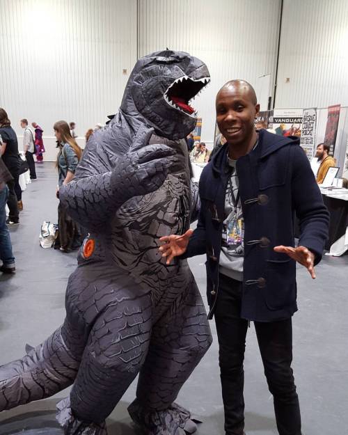 Shit Got Real When Gojira Showed Up! Lol #godzilla #gojira #cosplay #lscc #lscc2016 (at Excel Centre.