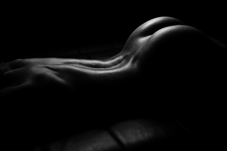 mrmundanesamazingadventures:  Girl on black couch by Jeremy Igo 