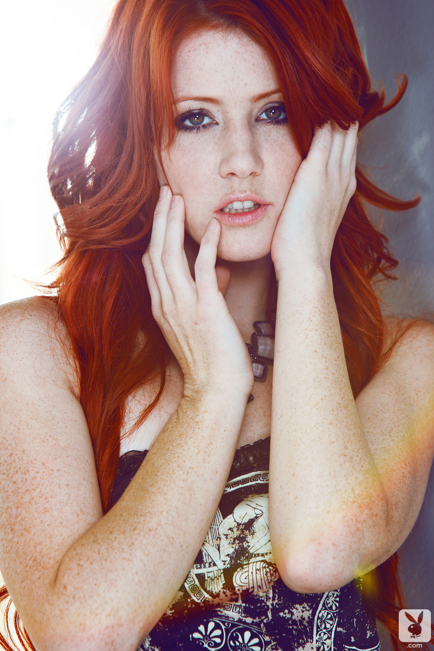 thenoose87:  Elle Alexandra = Natural red-haired are way more gorgeous than any girl