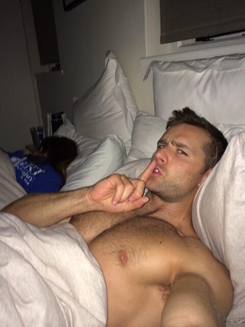 hotcelebs2000:  HARRY JUDD