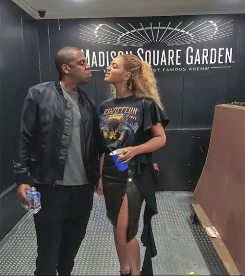 These two #ForeverYoung #TheCarters #TrueLove #DrunkInLove #OTR #saintpablotour #Beyoncé #Hot