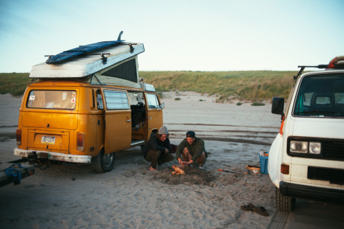 calebbabcock:  A few days in the van looking for waves. 