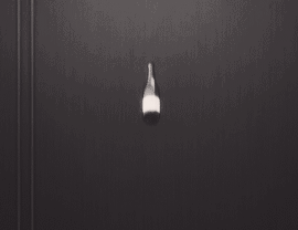 lawlietisawesome:  Handsome trashcan 