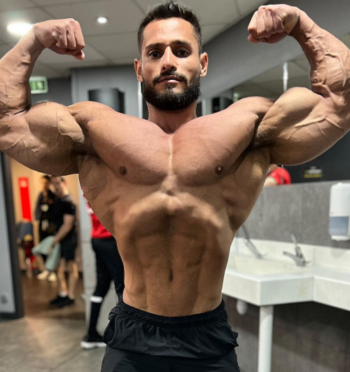 Rodrigo Cavalcanti Aka Airon Muscle Proving That Roids Change Men Forever. He Turned Himself From An