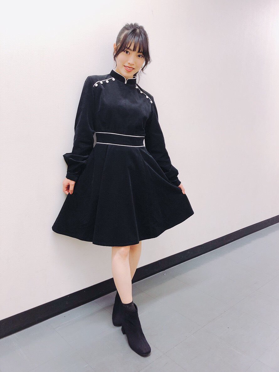 himanji:  石原夏織 STAFF‏ @kaori_staff_横浜ブルク13、2つ目の舞台挨拶終わりました上映前だったのでフワッとしたトークになりましたが、楽しかったですたかみなが撮ってくれたんだよ〜ありがとうあと全身写真も撮りましたでは、また明日バルト9で会いましょう〜！！夏織