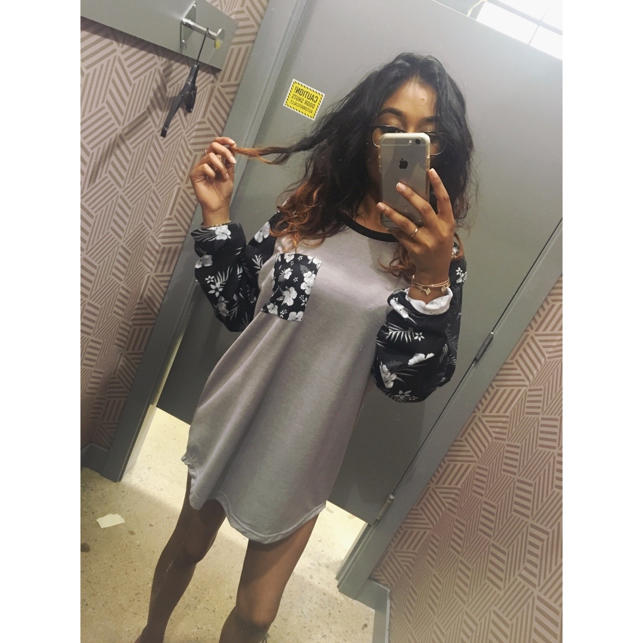fameandlipstick:  I tend to shop in the men section a lot ..  turning this size L