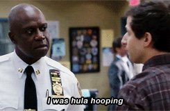 thelinetti:#b99week Day 2      favorite cold open: the oopsie-doodle