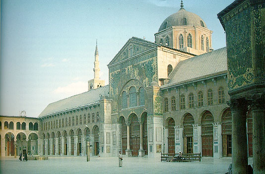 whatneverchanges:  iuvencula:  Me: *looks at mosques*Arab mosque: nice nice, well