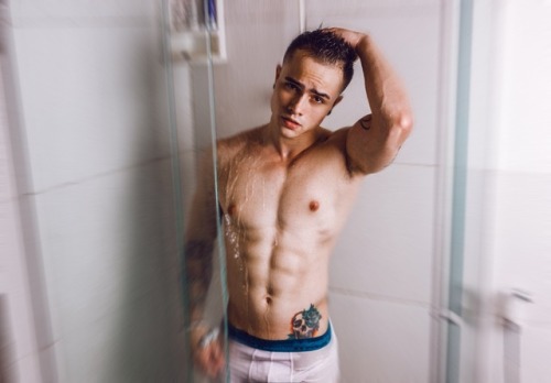 projetoindividual:DUDU SEGUE: https://www.instagram.com/projetoindividual jfpb