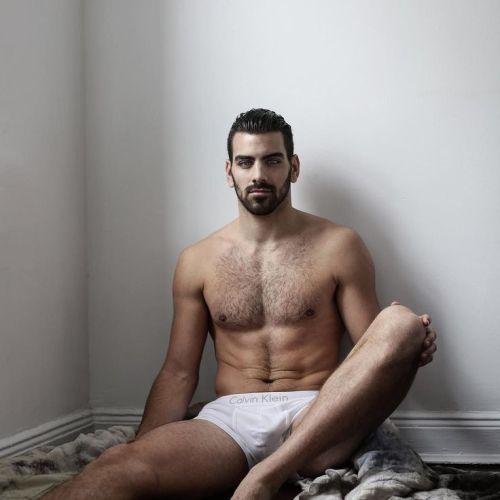 amazingmalenudity:Nyle DiMarco