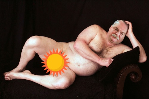 Richard Riehle Fake Uncensored version here : https://pigtaurus.newtumbl.com/post/47281380