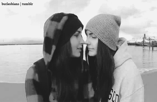 snobeautifulagony:                                                          ♡♀♡