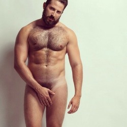 turnmeonmen:  Follow me at http://turnmeonmen.tumblr.com/  An exceptionally handsome, hairy, sexy, man - Makes one dream of things only two men can do together!  WOOF