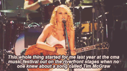 everswift:  Taylor Swift performing Tim McGraw in the 2007 CMA Music Festival (x) 