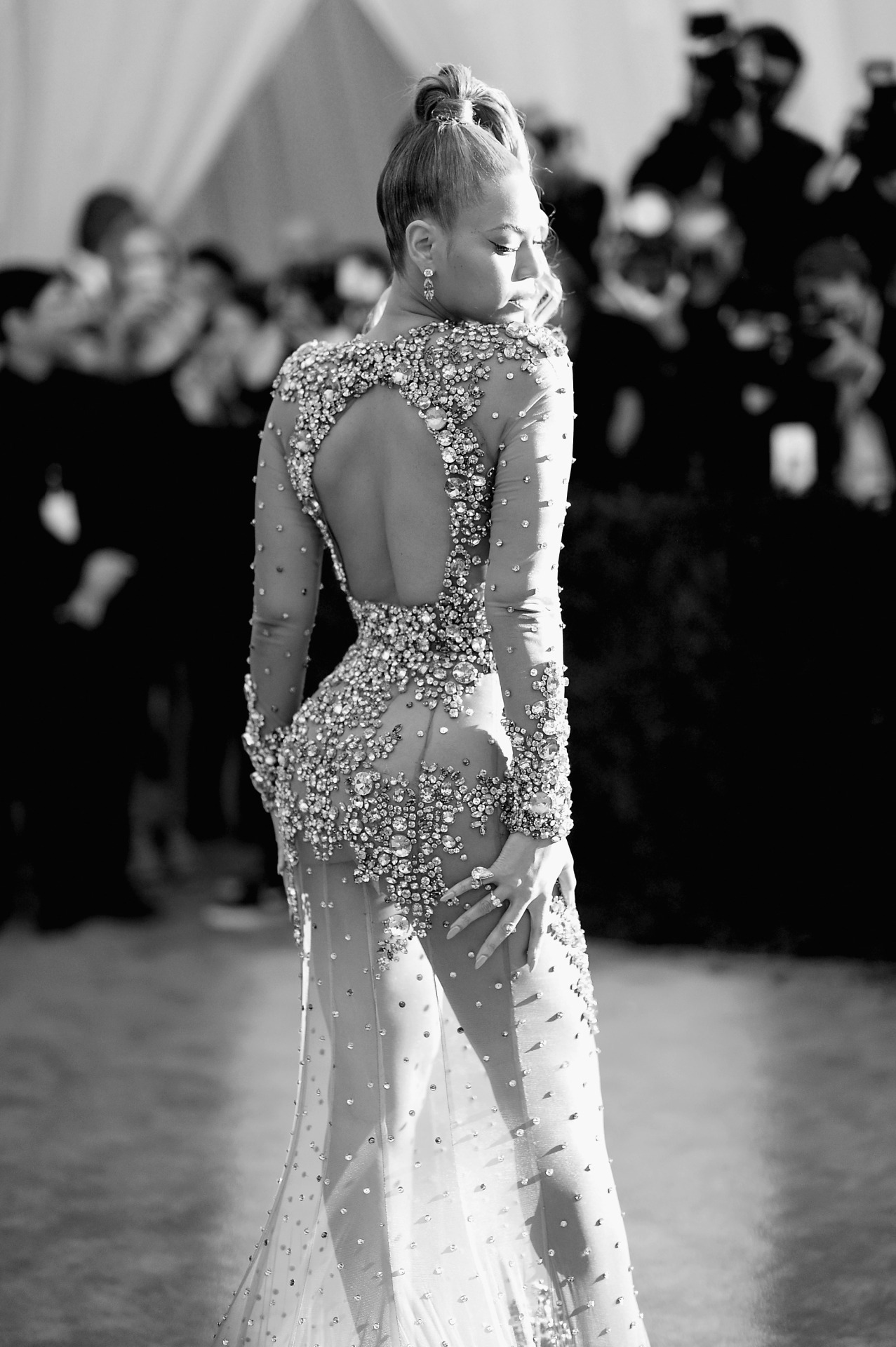 kenntwo:  celebritiesofcolor:  Beyonce attends the ‘China: Through The Looking